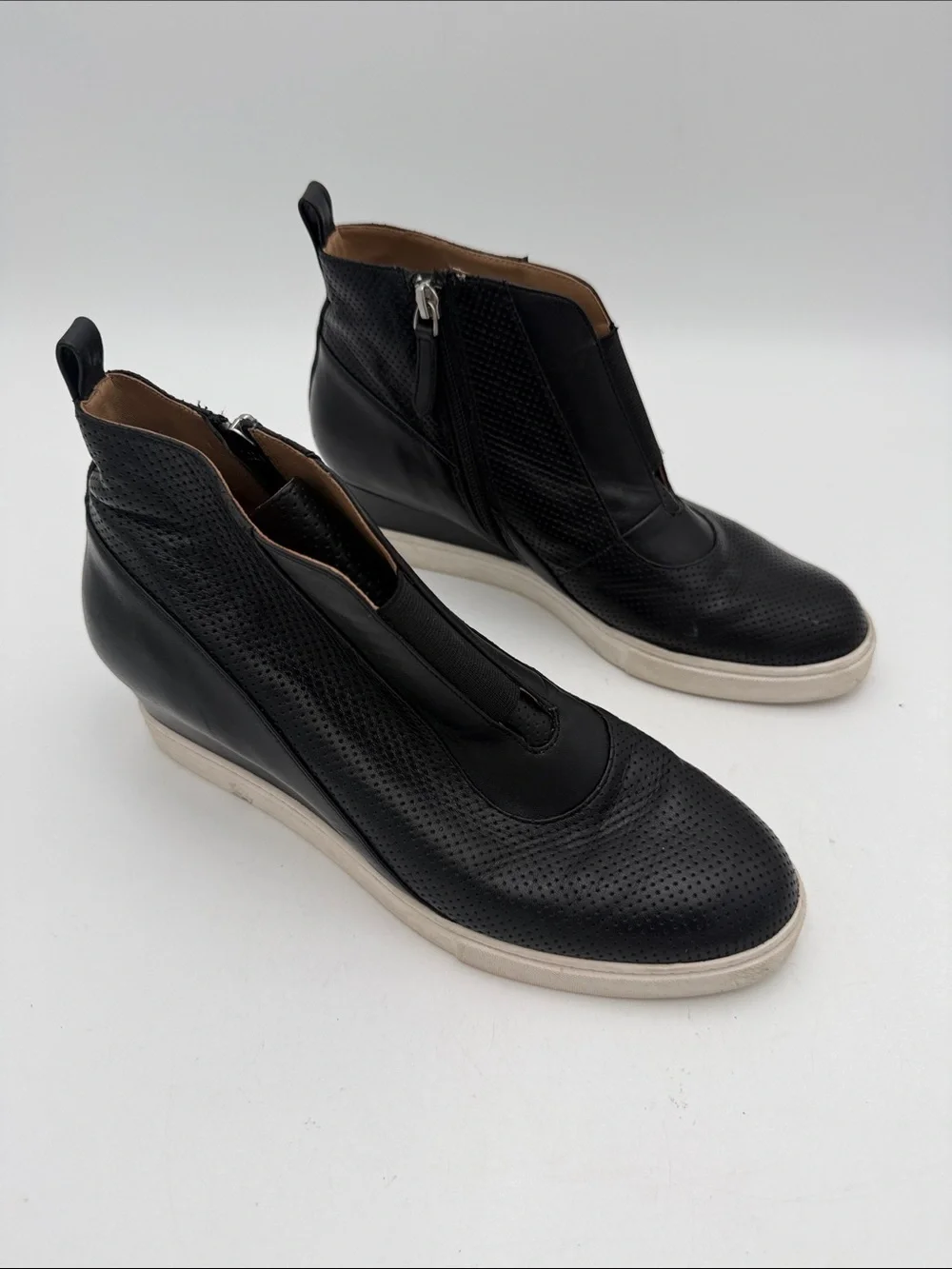Paolo Black Perforated Leather Wedge Sneakers women 9.5M casual office Y2K retro